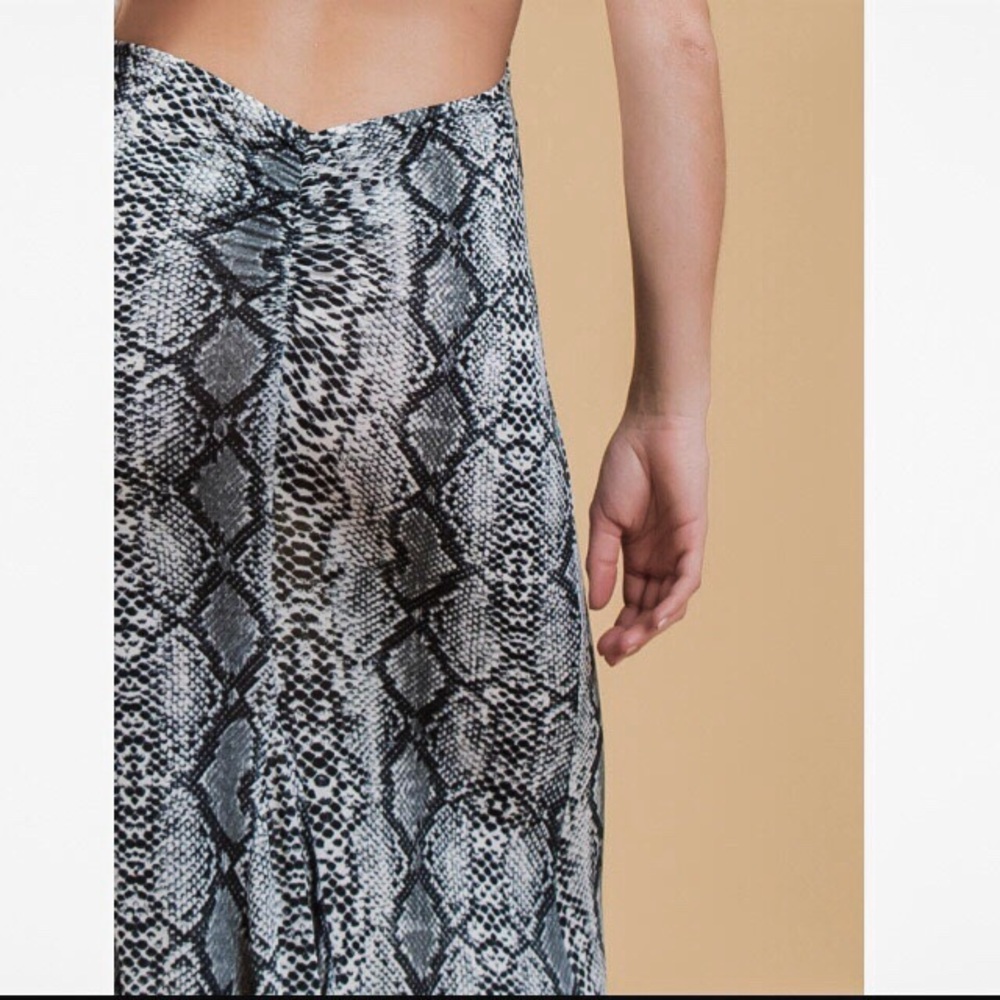 Grey Snakeskin Print Maxi Dress - Picture 3 of 5